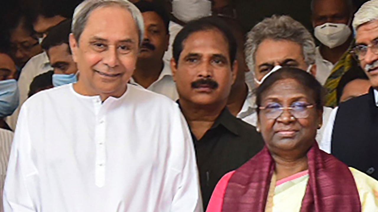 President-elect Droupadi Murmu and Odisha Chief Minister Naveen Patnaik. Credit: PTI Photo