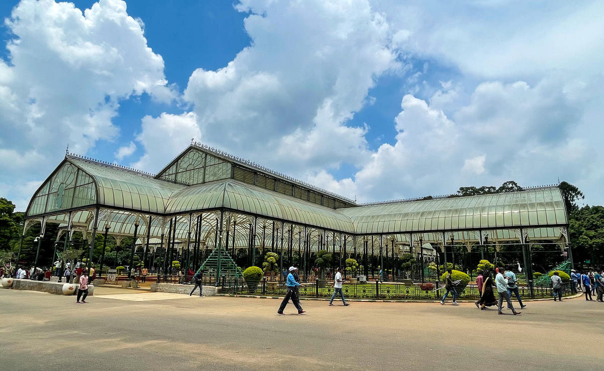 The 212th edition of the flower show at Lalbagh will be open to the public from August 5 to 15. Credit: DH Photo/PUSHKAR V