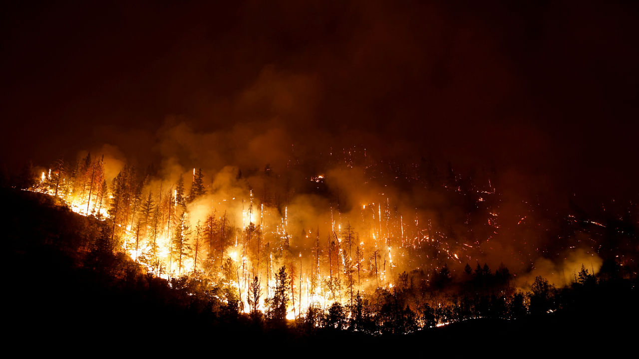 McKinney Fire burns near Yreka, California, July 30, 2022. Credit: Reuters Photo