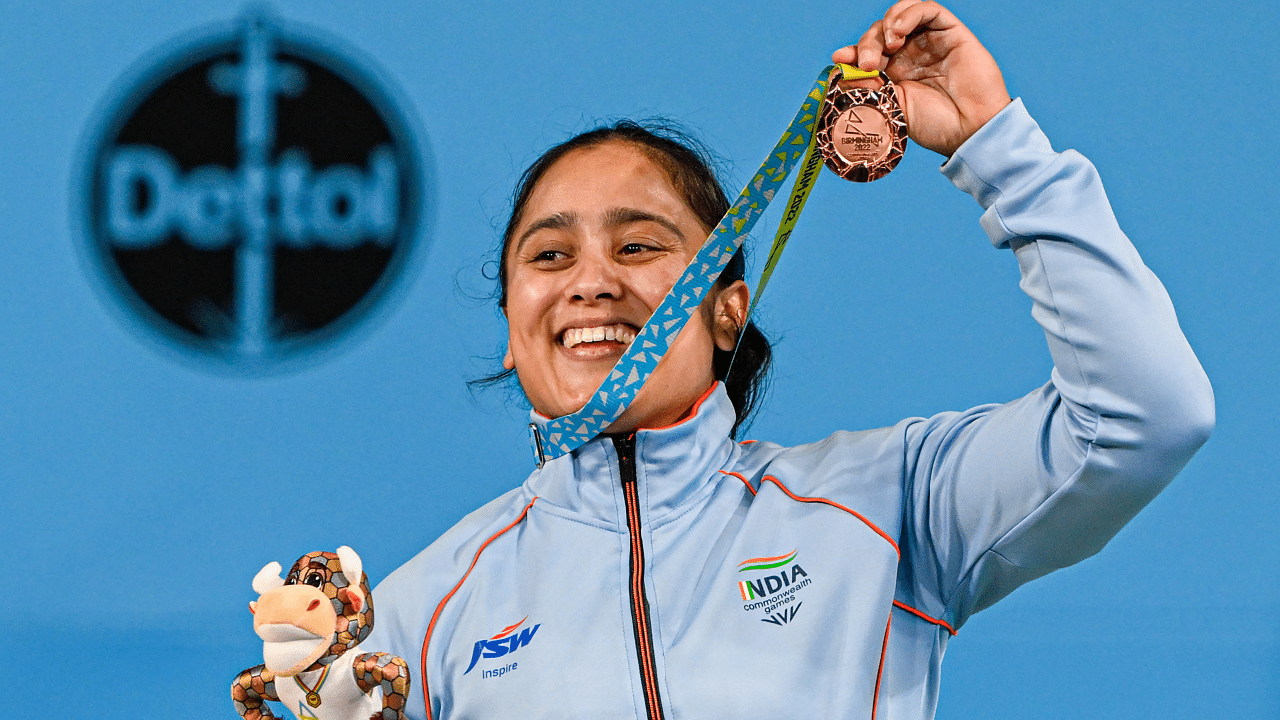 India's Harjinder Kaur claimed the bronze medal in the women's 71kg weightlifting. Credit: PTI Photo