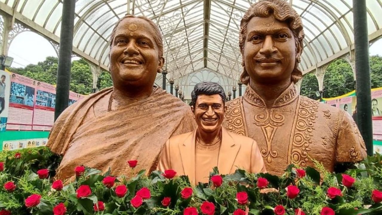 Beautiful statues of the Dr Rajkumar family was the attraction of the day at the Lalbagh Flower show. Credit: DH Photo/Rishita Khanna