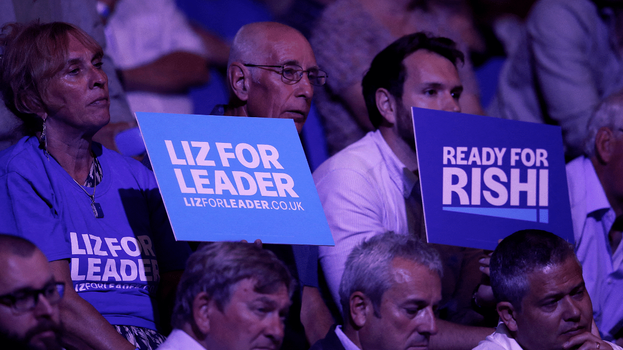 Supporters of Conservative leadership candidates Rishi Sunak and Liz Truss. Credit: Reuters Photo