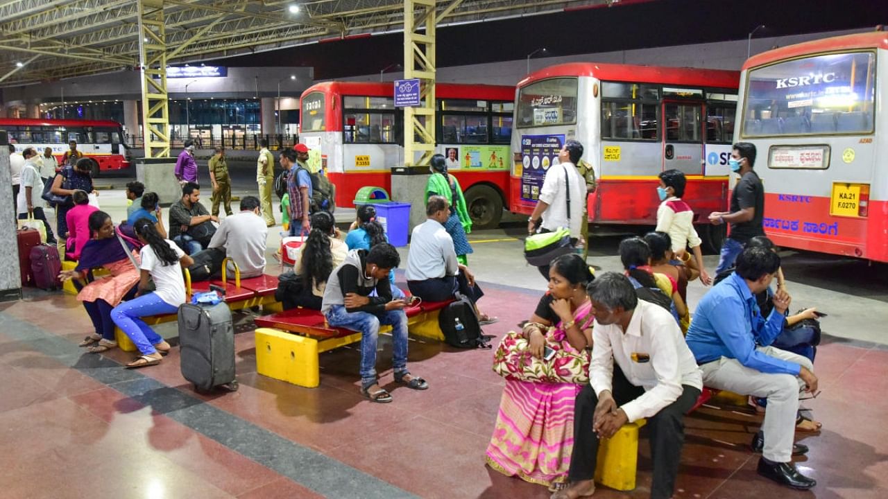 Travel reservation trends from Bengaluru for the long weekend between Raksha Bandhan (August 11) and Independence Day show marked interest in traditionally favoured destinations. Credit: DH Photo