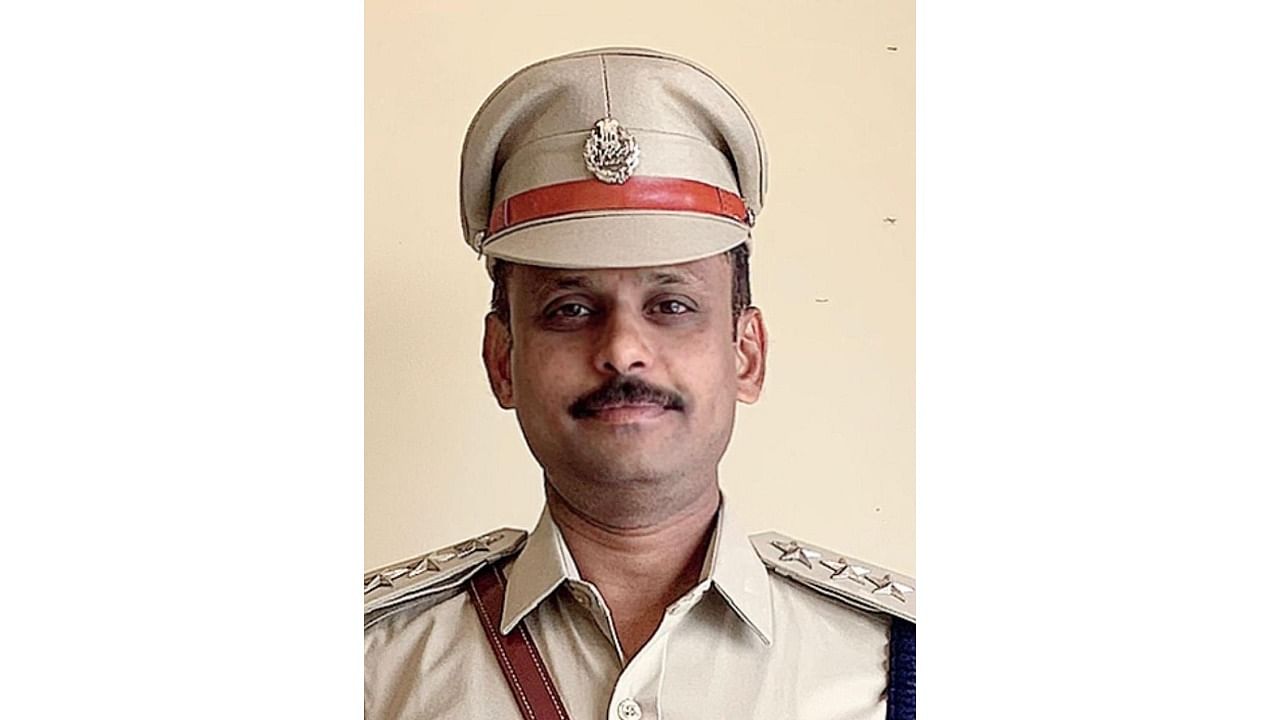 Karnataka Criminal Investigation Department Deputy Superintendent of Police Shankargouda Veeranagouda Patil. Credit: DH Photo