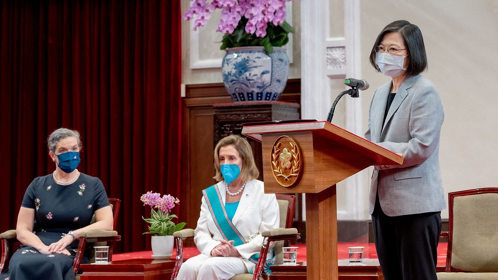 Taiwan President Tsai Ing-wen speaks next to US House of Representatives Speaker Nancy Pelosi and American Institute in Taiwan. Credit: Reuters Photo