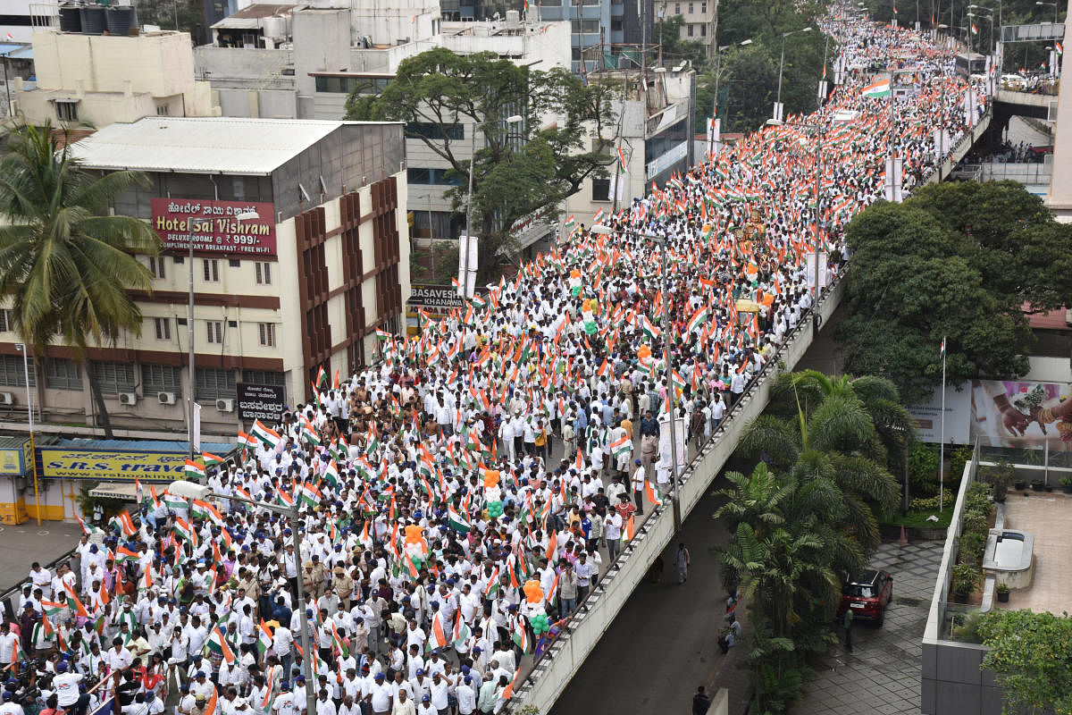 While the march was projected as an apolitical one, Karnataka Congress president D K Shivakumar’s closing speech was aimed at the elections next year. Credit: DH Photo