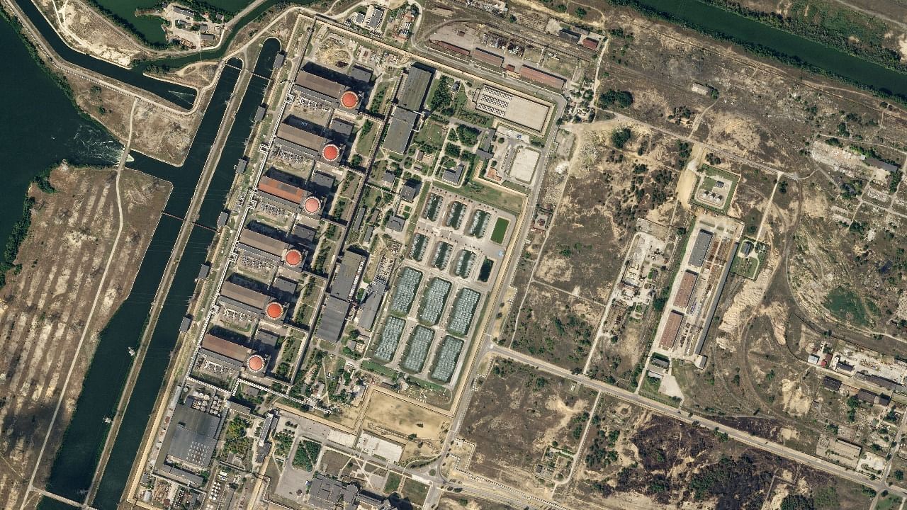 An overview of the Zaporizhzhia Nuclear Power Plant, in Zaporizhzhia. Credit: Reuters photo/Planet Labs PBC/Handout