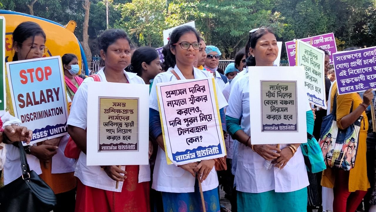 Nurses returned to a street procession-protest in Kolkata, after several months. Credit: DH Photo