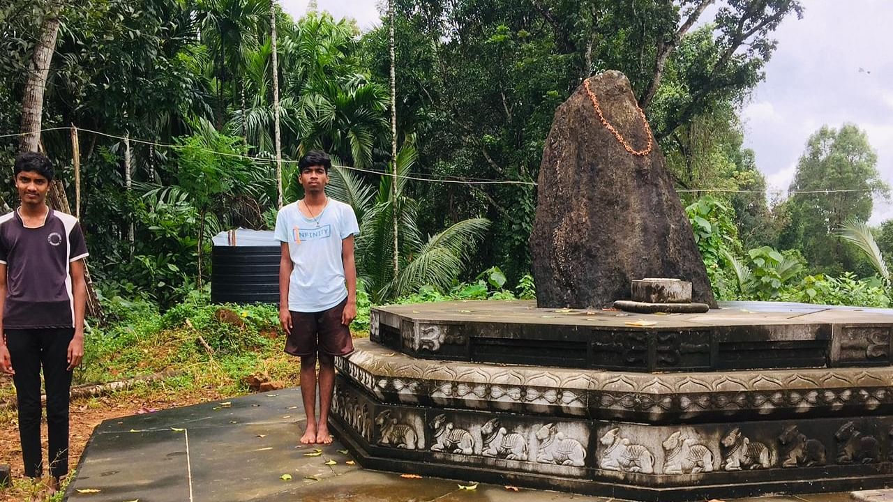 A Menhir of the megalithic era was discovered at Nintikallu in Sullia taluk of Dakshina Kannada. Credit: Special Arrangement