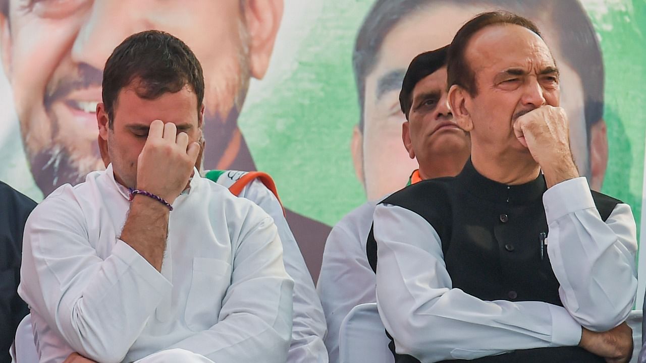 Ghulam Nabi Azad with Congress party leader Rahul Gandhi. Credit: PTI File Photo