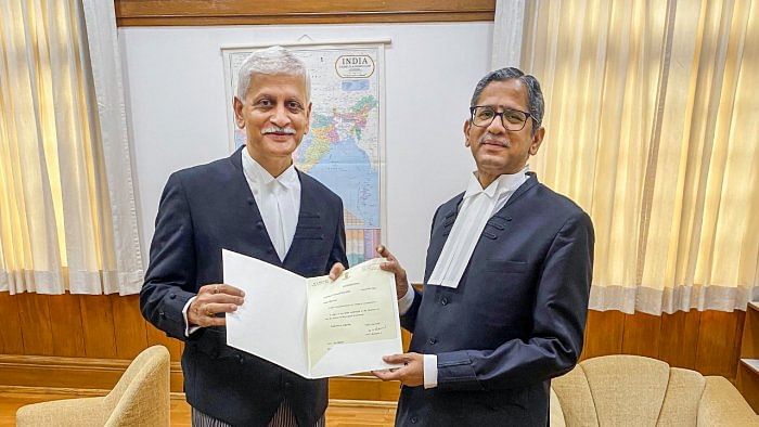 CJI Justice U U Lalit (left) and outgoing CJI N V Ramana (right). Credit: PTI File Photo