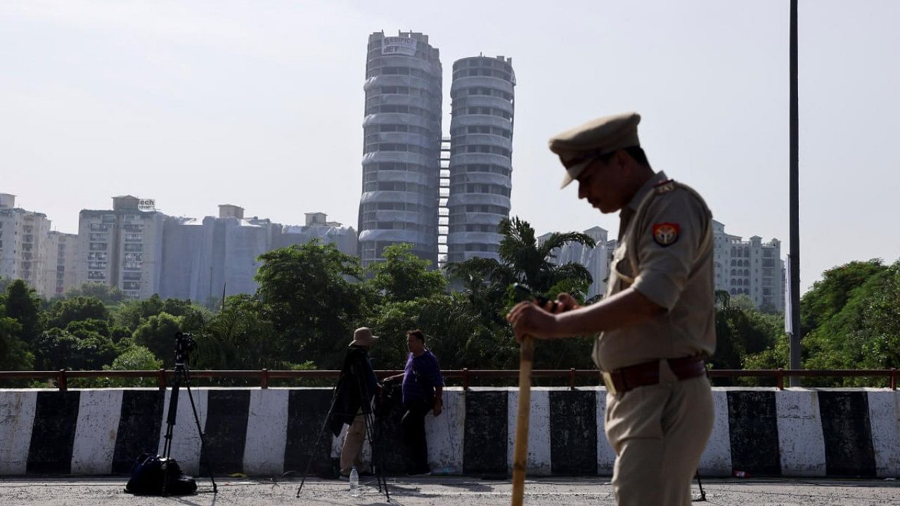 Supertech twin towers ahead of demolition in Noida. Credit: PTI Photo