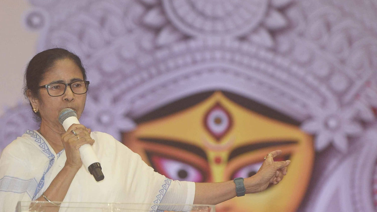 West Bengal Chief Minister Mamata Banerjee addresses Durga Puja organisers, August 22, 2022. Credit: IANS Photo