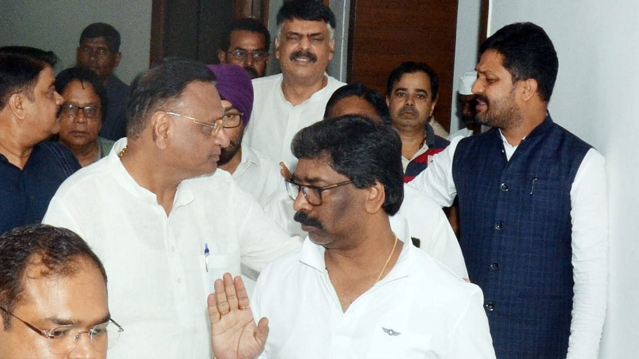 Jharkhand Chief Minister Hemant Soren with Jharkhand Congress In-charge Avinash Pandey during a meeting, amid speculation of his disqualification as an MLA. Credit: PTI Photo