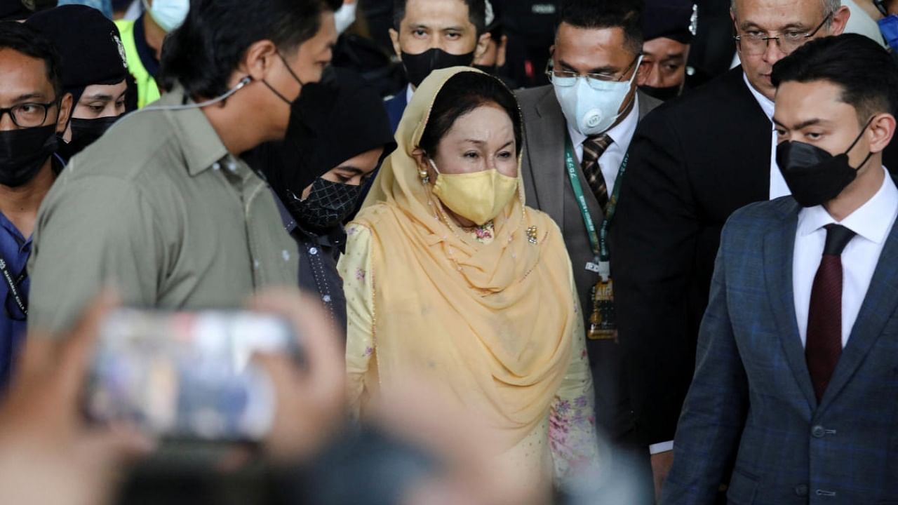 Rosmah Mansor, wife of former Malaysian Prime Minister Najib Razak, leaves the Kuala Lumpur Courts Complex as she is on bail after a Malaysian court found her guilty of seeking and receiving bribes in exchange for government contracts, in Kuala Lumpur, Malaysia September 1, 2022. Credit: Reuters Photo