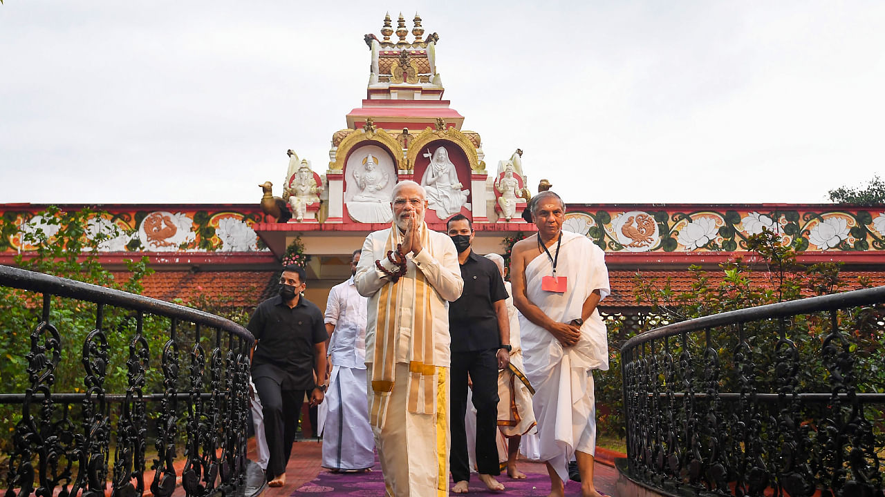 Prime Minister Narendra Modi at Sri Adi Shankara Janma Bhoomi Kshetram in Kochi, Kerala, Thursday, Sept. 1, 2022. Credit: PTI Photo