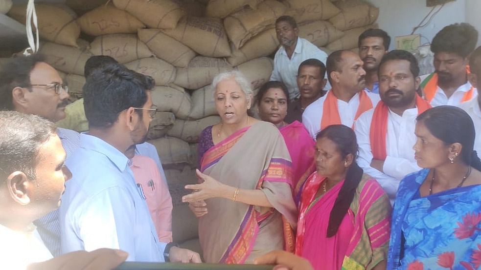 During the inspection of a PDS ration shop in Birkoor, the Union Minister had also asked Jitesh Patil as to why the picture of Prime Minister Narendra Modi was missing there. Credit: Twitter/@KonathamDileep