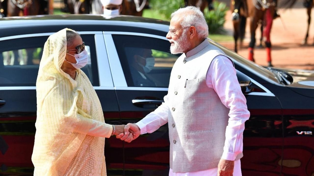 Prime Minister Narendra Modi with Bangladesh Prime Minister Sheikh Hasina. Credit: IANS Photo