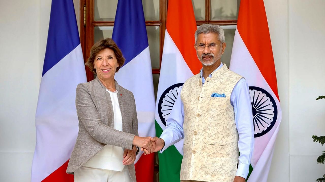 External Affairs Minister S. Jaishankar with France's Minister for Europe and Foreign Affairs Catherine Colonna. Credit: PTI File Photo
