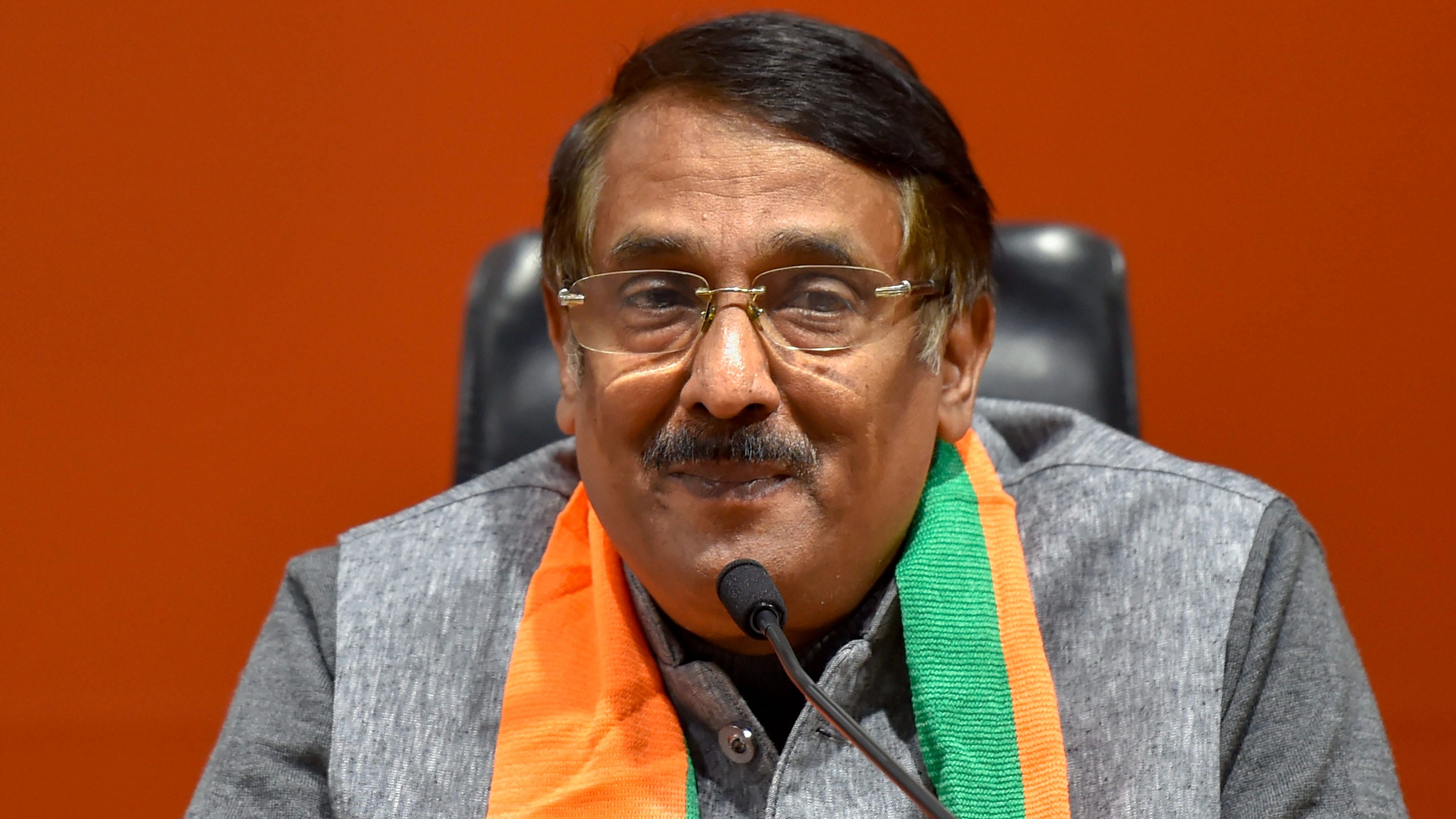 Alleging that Gandhi scion is "institutionalising" corruption, Vadakkan said he should come clean and speak up on AAP government's excise policy (now-withdrawn). Credit: PTI Photo