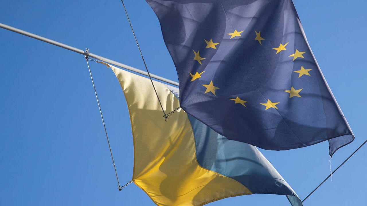 Flag of EU flies next to Ukraine's national flag in Bern. Credit: Reuters Photo