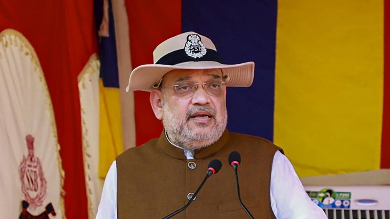 Union Minister for Home Affairs and Cooperation Amit Shah addresses SSB jawans during a visit to the Indo-Nepal Border Outpost. Credit: PTI Photo