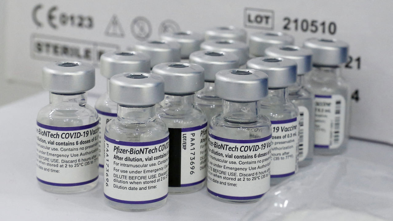 Vials containing the Pfizer/BioNtech Covid-19 vaccine at a mobile vaccine clinic, in Valparaiso, Chile, January 3, 2022. Credit: Reuters File Photo