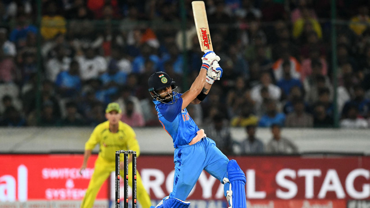Virat Kohli plays a shot during India's third T20I against Australia, September 25, 2022. Credit: AFP Photo