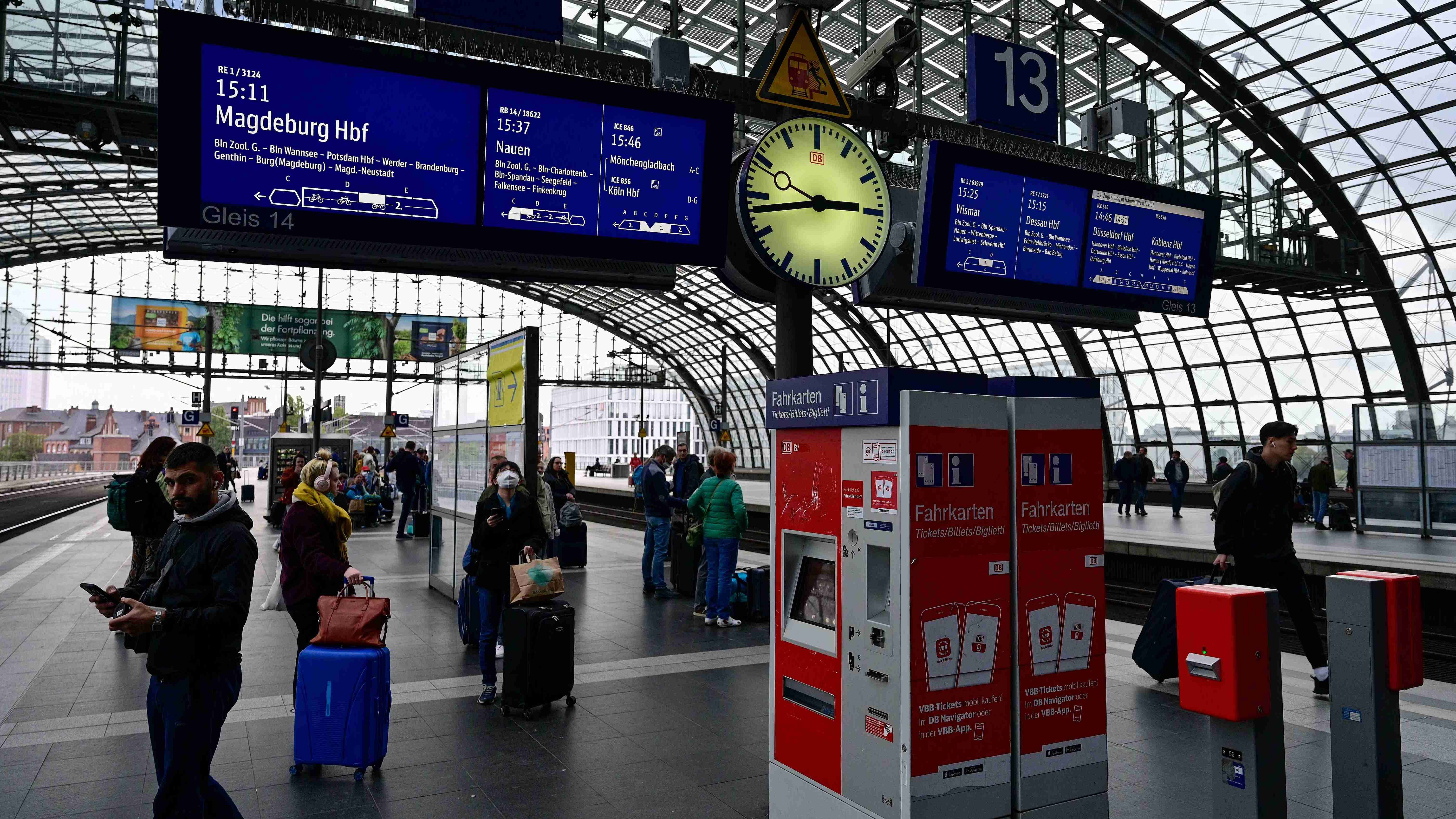 Rail passengers wait for trains on platforms at the main train station in Berlin on Octomer 8, 2022 following major disruption on the German railway network. Credit: AFP Photo