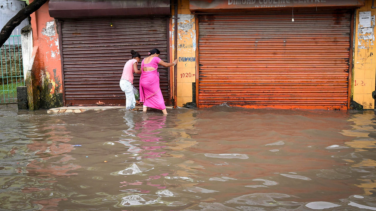 The rains are set to continue and the met department has issued a red alert in the Himalayan state and warned of heavy to very heavy rainfall due to an upper air trough stretching from east Uttar Pradesh to Arunachal Pradesh across Bihar, sub-Himalayan West Bengal and Assam. Credit: PTI Photo