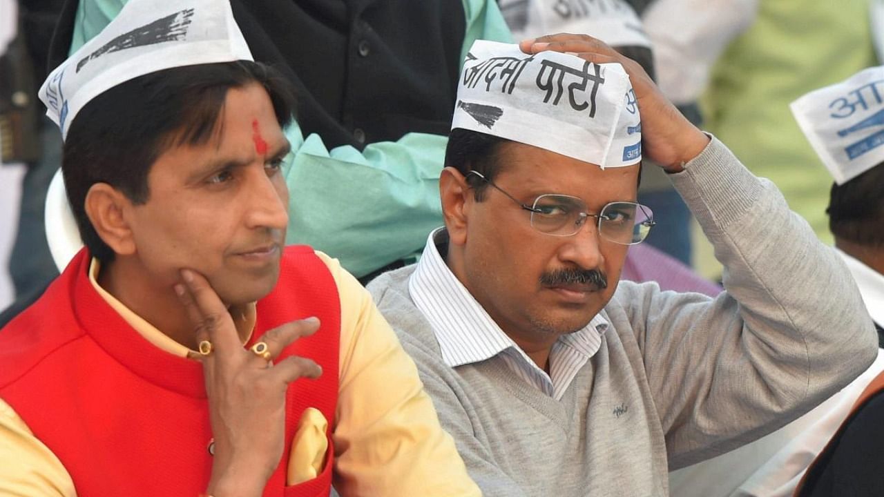 Arvind Kejriwal with Kumar Vishwas. Credit: PTI File Photo