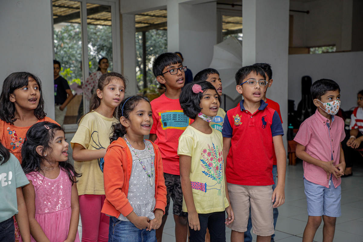 The choir comprises 100 children and 30 adult singers.