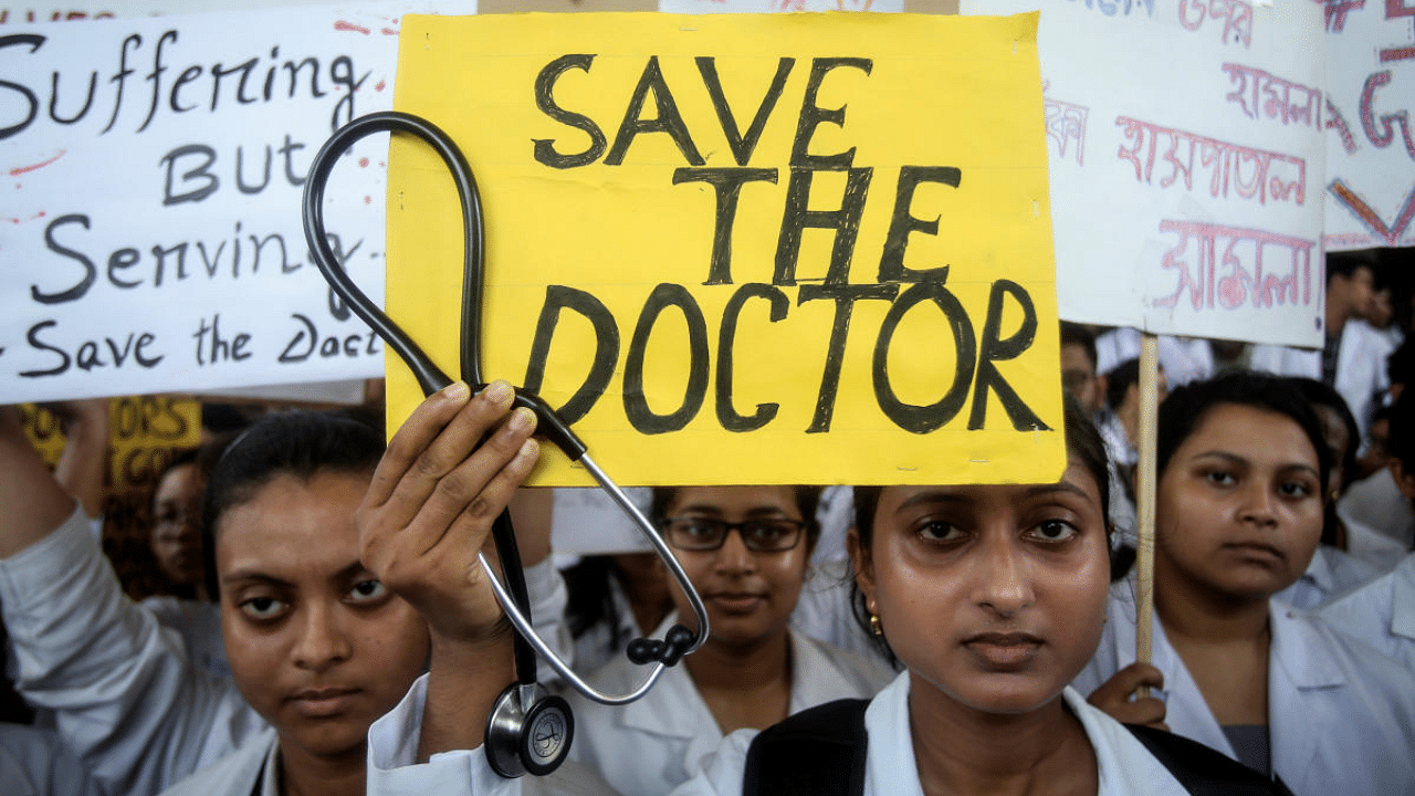 Medical community protests assault on doctors. Credit: Reuters Photo