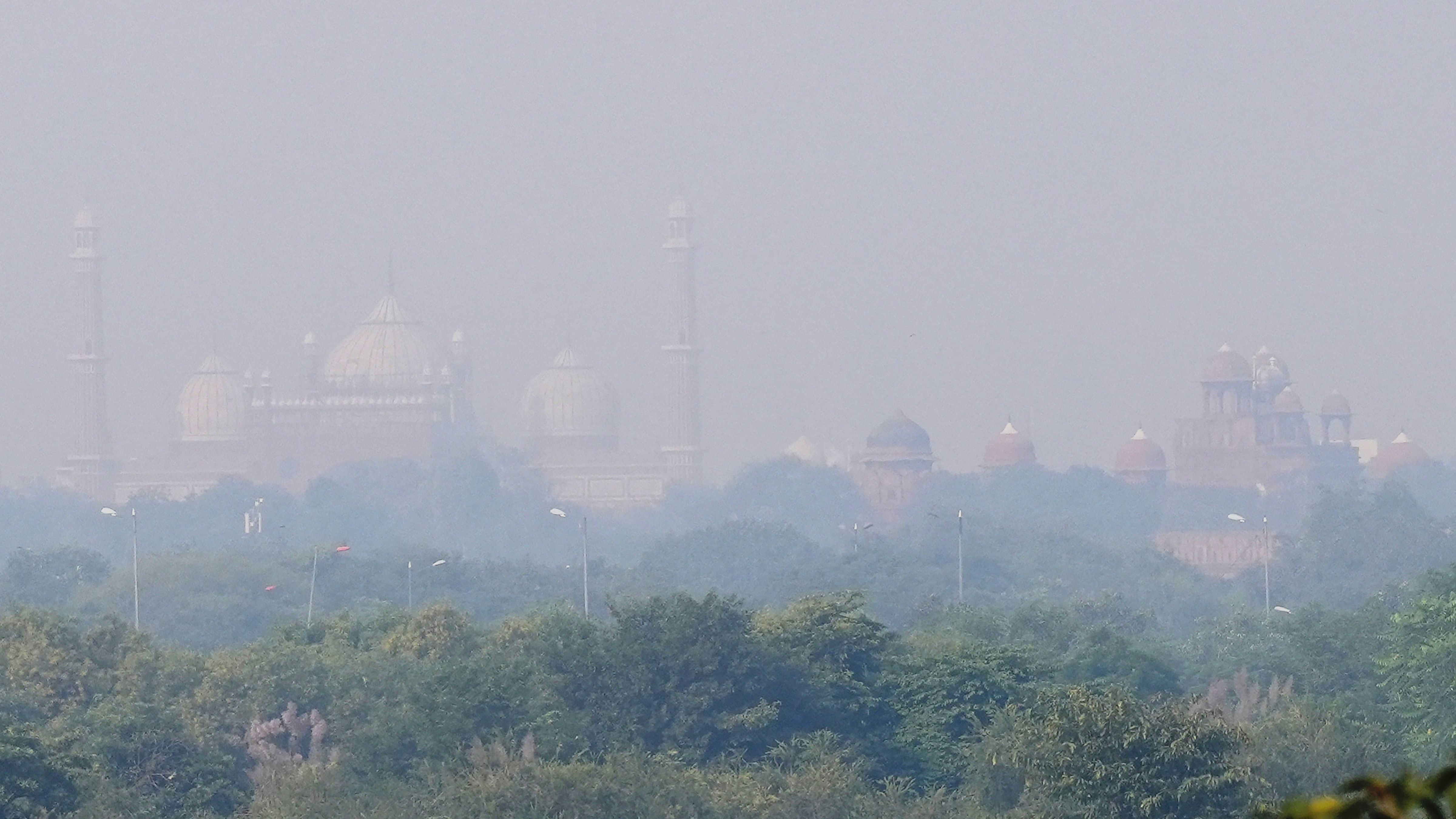 Jama Masjid shrouded in a thick layer of smog, a day after Diwali celebrations, in New Delhi. Credit: PTI Photo