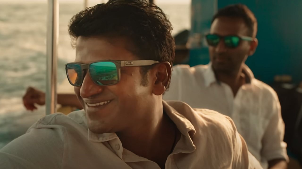 Puneeth Rajkumar in 'Gandhada Gudi'. Credit: YouTube/PRK Audio