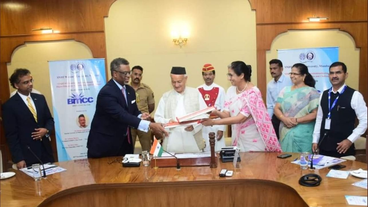 SNDT Women’s University signs MoU with BMCC New York. Credit: Twitter/@USAndMumbai