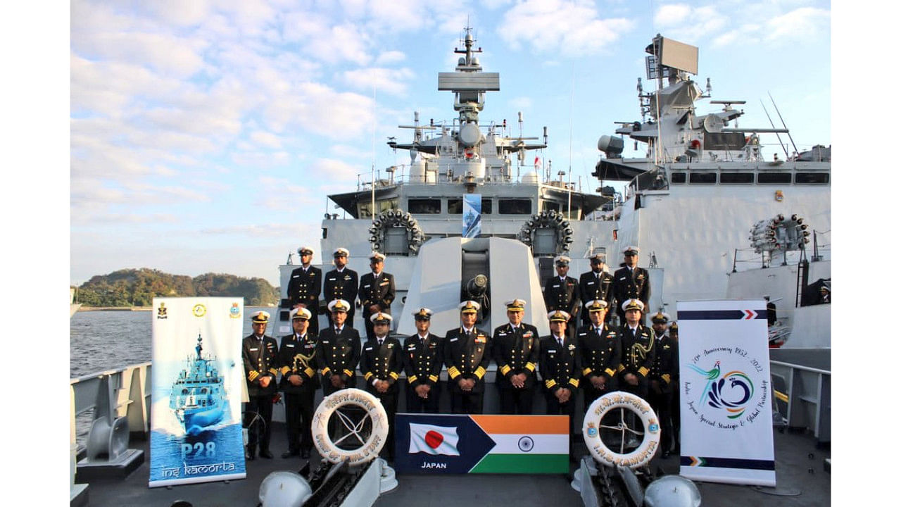 Adm R Hari Kumar, CNS on a visit to Japan meets the crew of INS Shivalik abd NS Kamorta at Yokosuka. Credit: Twitter/ @IndiannavyMedia.