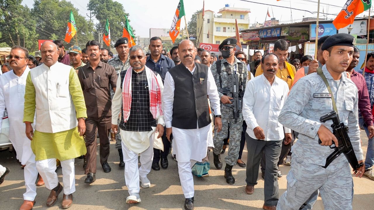 Former chief minister and senior leader of Bhartiya Janata Party (BJP) Babulal Marandi along with their party workers takes part in a protest march against the Jharkhand CM Hemant Soren in Ranchi, Thursday, Nov. 10, 2022. Credit: PTI Photo