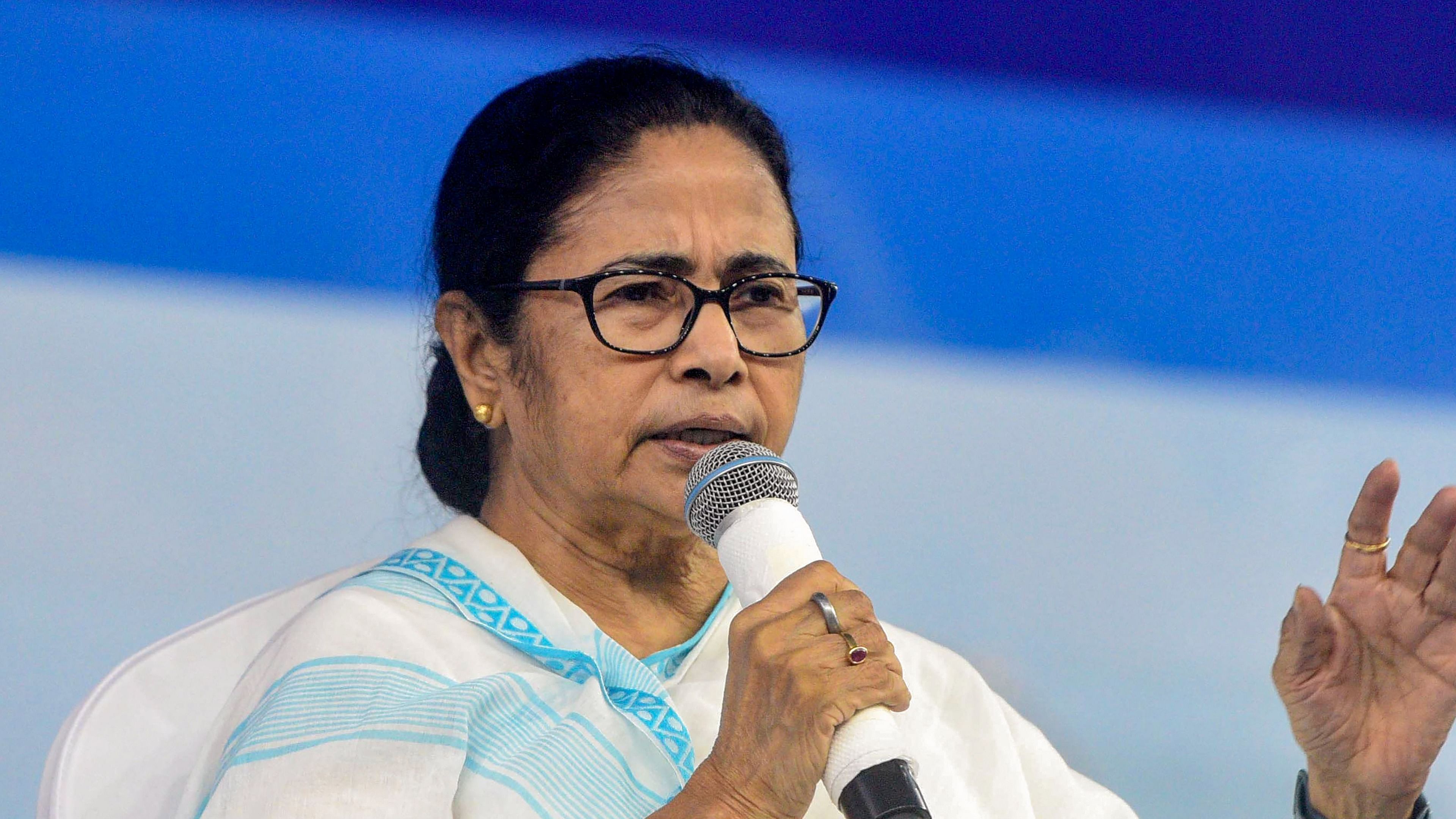 Union Tribal Affairs Minister Arjun Munda also demanded that West Bengal Chief Minister Mamata Banerjee tender a public apology for Giri's comments. Credit: PTI Photo