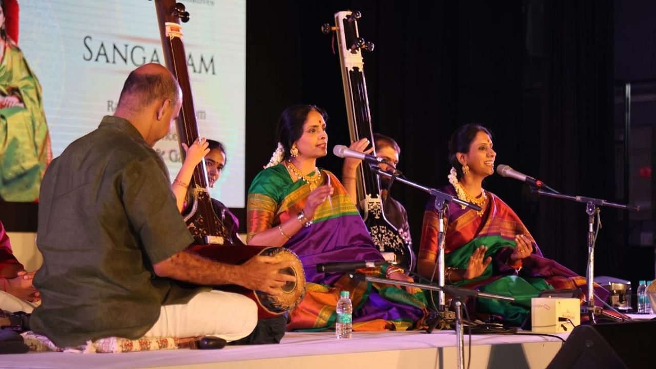Ranjani-Gayatri during the SFPI's Sangamam Concert Series in Bengaluru recently. Credit: Special Arrana