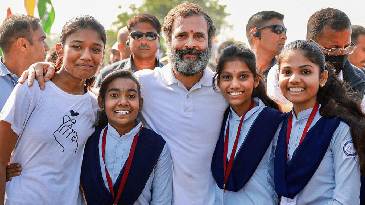 Congress leader Rahul Gandhi with students during the party's 'Bharat Jodo Yatra'. Credit: PTI Photo