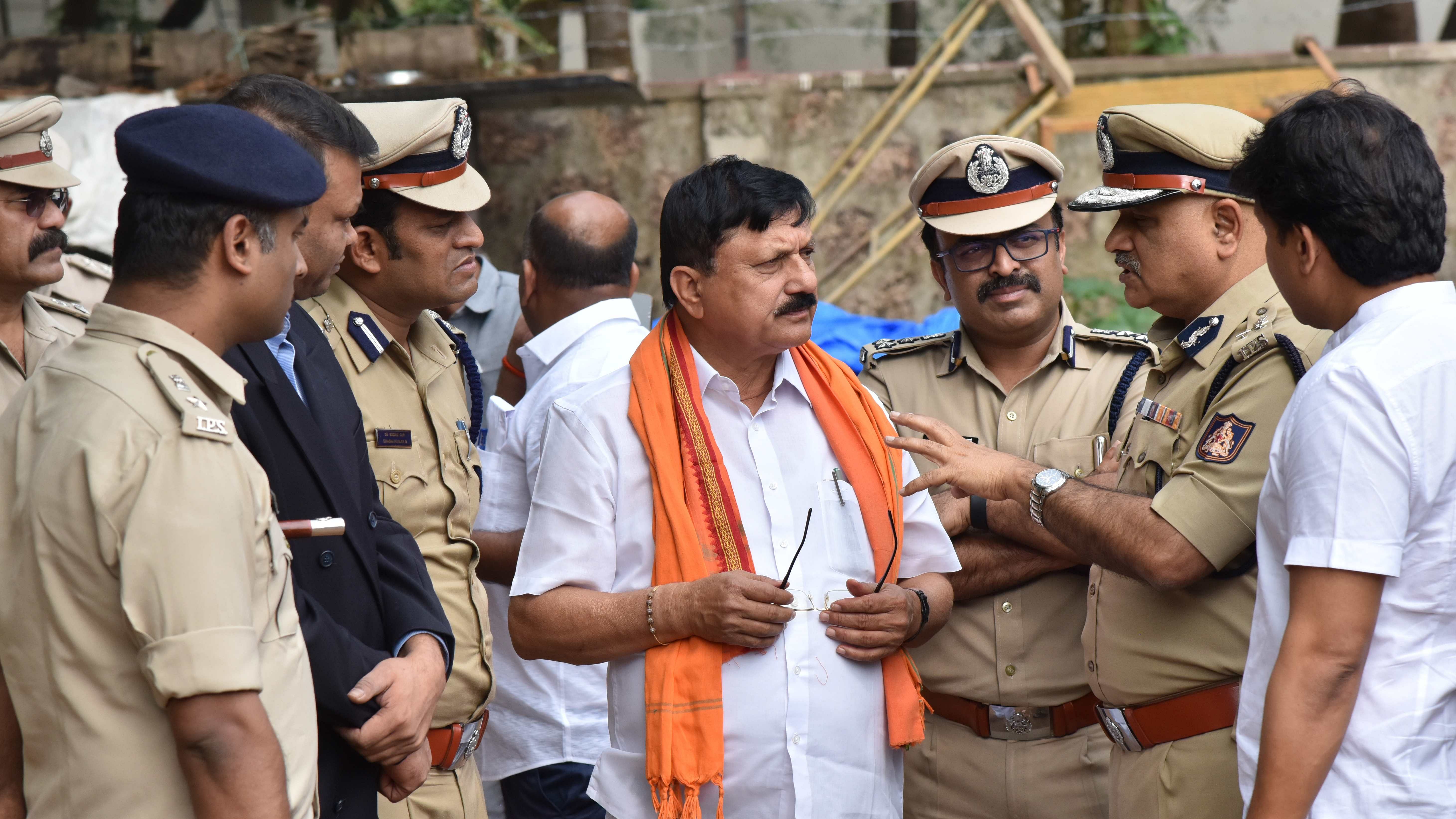 The Minister said that the NIA and other central agencies have been working with the Karnataka police in connection with the Mangaluru blast from day one. Credit: DH Photo