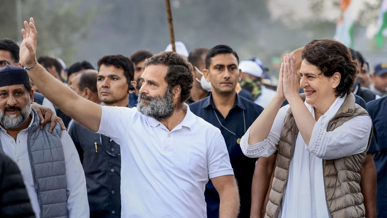 Congress leader Rahul Gandhi with his sister and the party’s general secretary Priyanka Gandhi Vadra during the Bharat Jodo Yatra in Khandwa, Madhya Pradesh, Thursday, Nov. 24, 2022. Credit: PTI Photo
