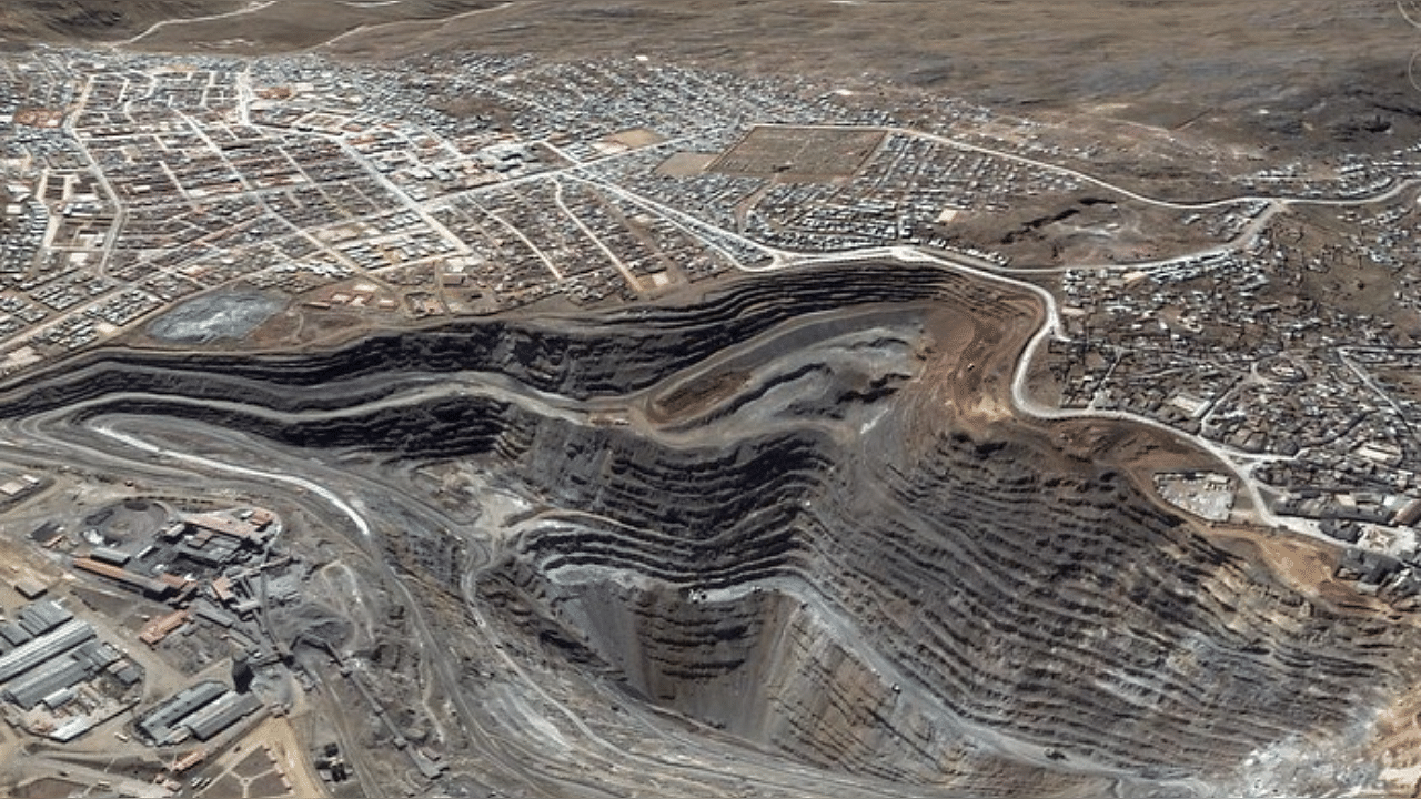 A stock photo of a Peruvian mine. Credit: Flickr