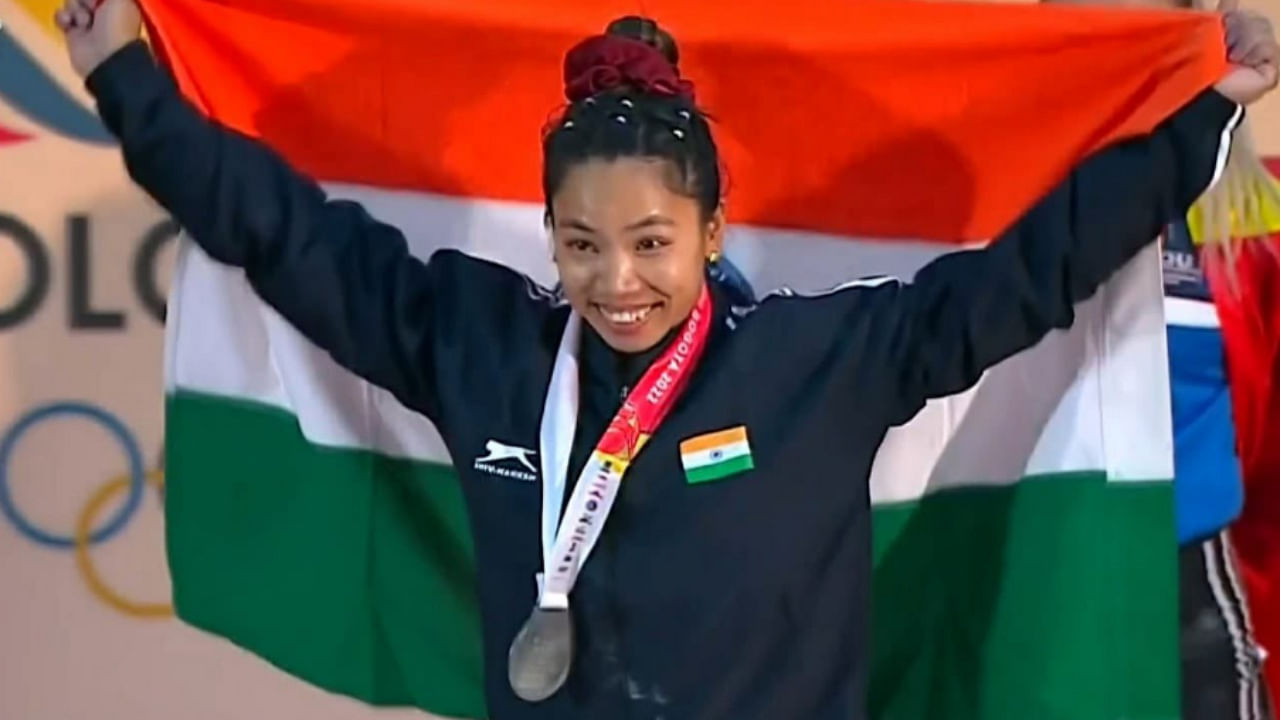 In her final attempt, the 27-year-old, who had her wrist bandaged, wobbled a little but was able to hoist the 87kg barbell, which is a kilogram less than her personal best in the section. Credit: Twitter/@KirenRijiju