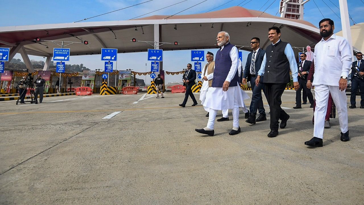 Prime Minister Narendra Modi with Maharashtra Chief Minister Eknath Shinde and Dy CM Devendra Fadnavis at the inauguration of the Nagpur-Shirdi highway project, in Nagpur, Sunday, Dec. 11, 2022. Credit: PTI Photo