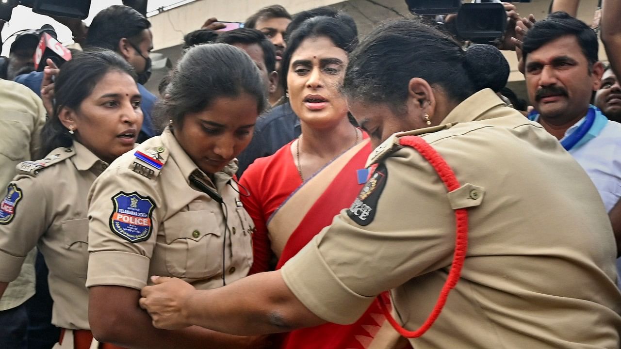 YSR Telangana Party President YS Sharmila being detained during a protest, December 9, 2022. Credit: PTI Photo
