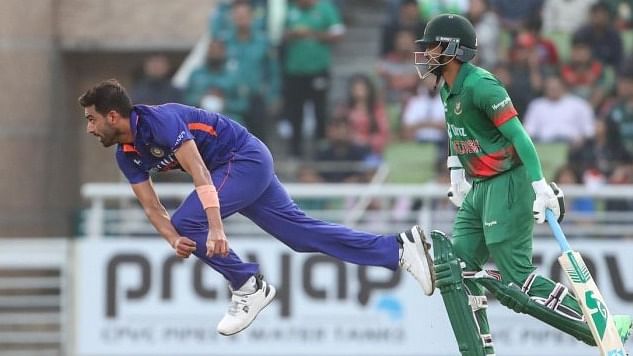 Deepak Chahar suffered hamstring injury after just three overs, severely handicapping India's attack in the second ODI against Bangladesh. AP/PTI