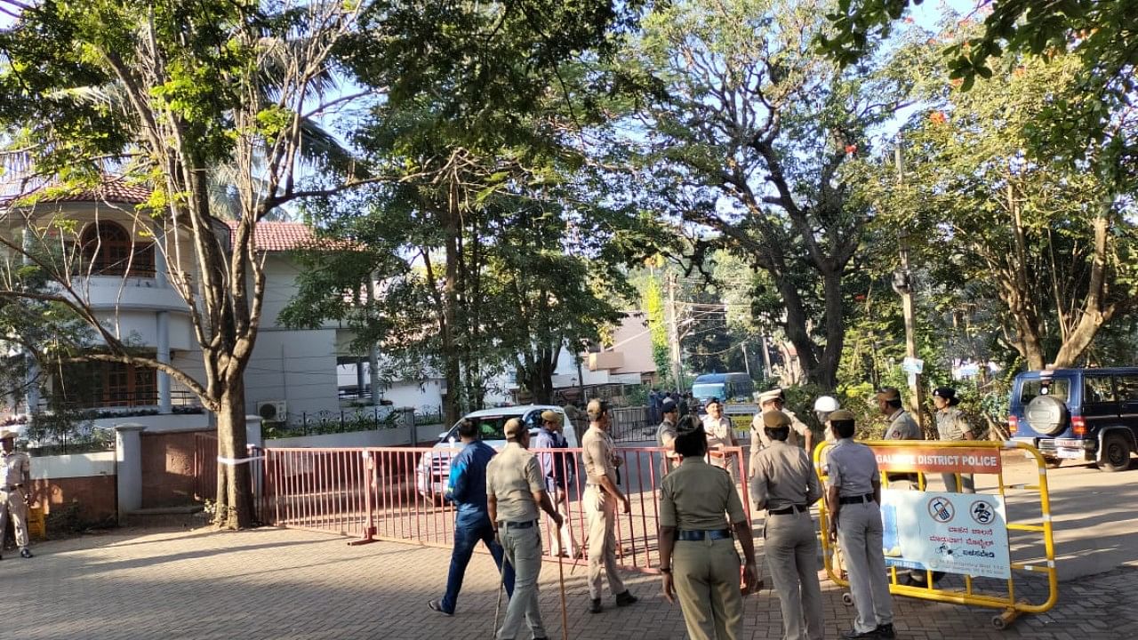 Police security on roads leading to Vaccine Depot ground Tilakwadi in Belagavi has been beefed up wherein MES has announced to conduct its Maha Melava. Credit: DH Photo