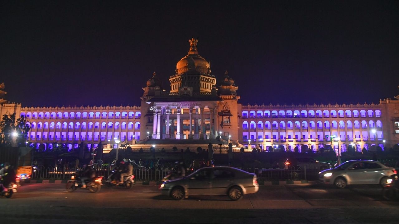 The Vidhana Soudha in Bengaluru. Credit: DH Photo